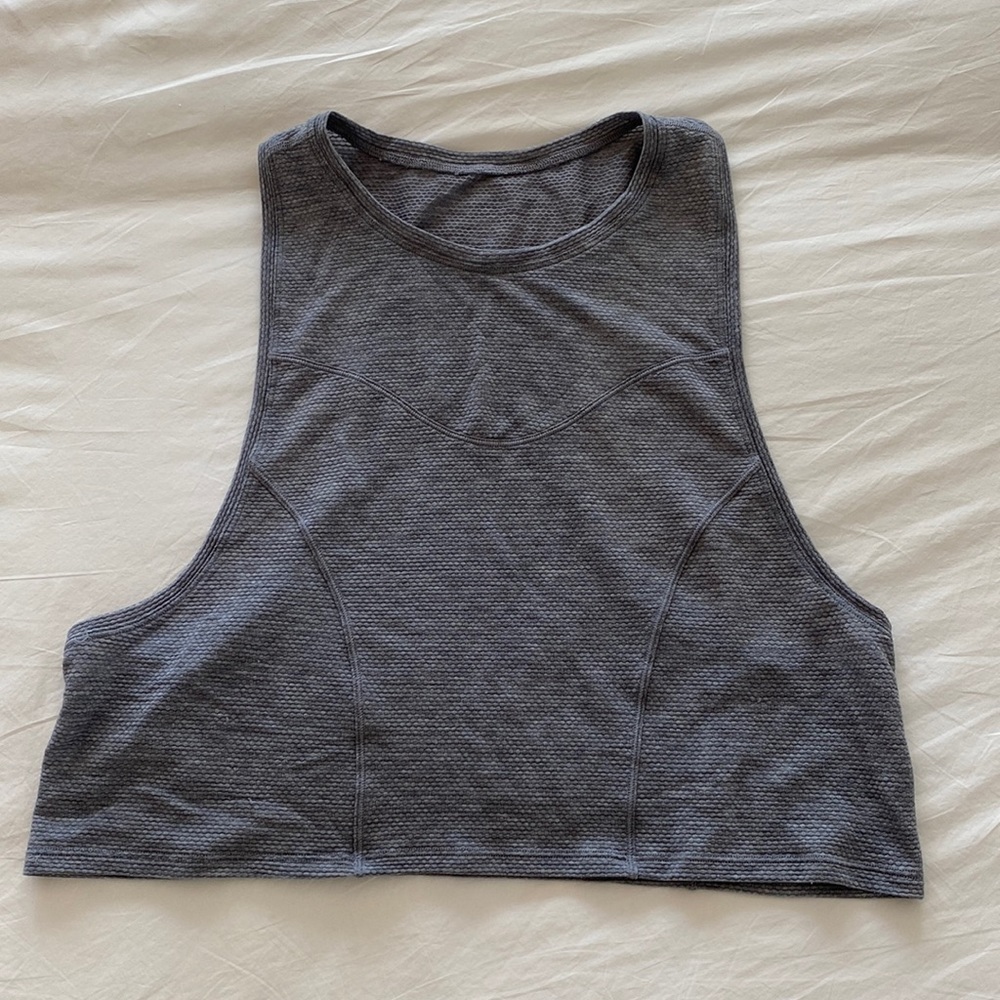 Lululemon Stronger as One Muscle Tank - Women’s size 8